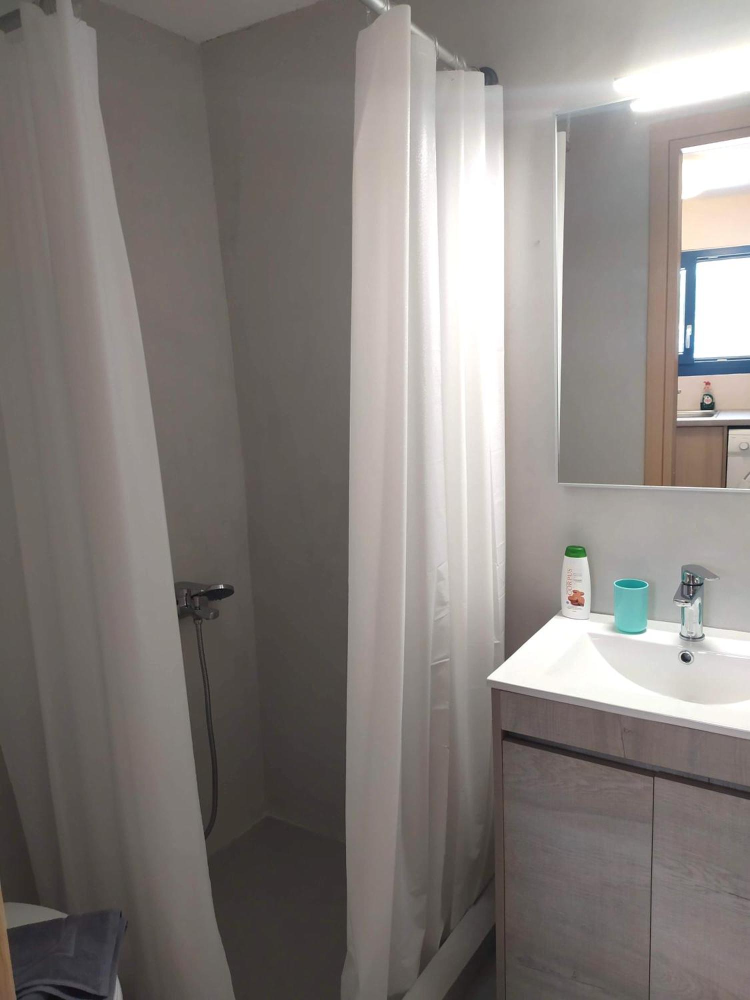Thea Apartments Emporeios  Luaran gambar